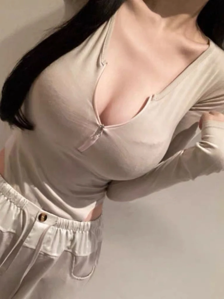 East Gate New EA109 Zipper Waist T-Shirt Women's Sexy Style Quick Change to Sandglass Shape High Waist Cotton Long Sleeve V-N...