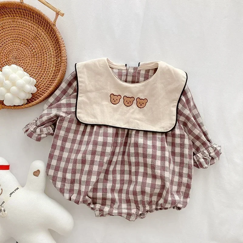 Cute Baby Romper 0-24Months Newborn Boy Girl Long Sleeve Bear Embroidered Turn Down Collar Plaid Bodysuit Outfits Autumn Clothes