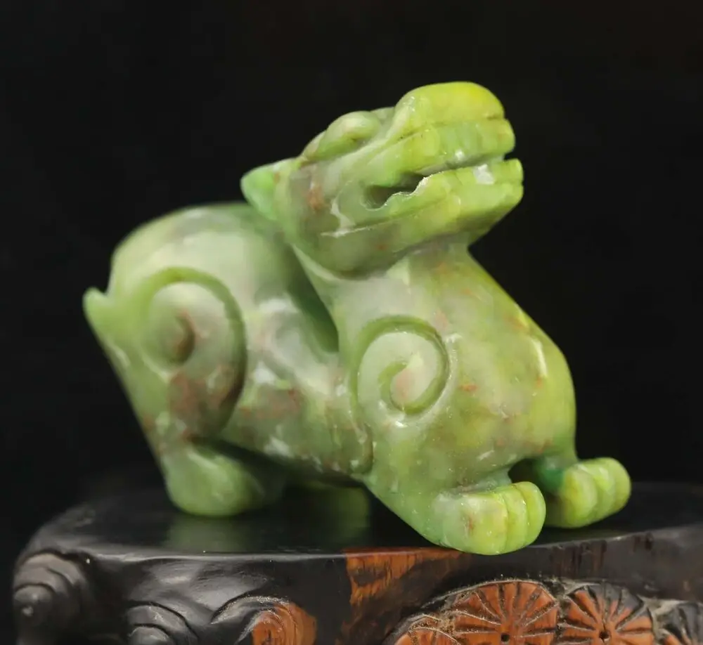 Old Natural Jade Hand-Carved Statue of Dragon Antique Folk Art Collection Crafts