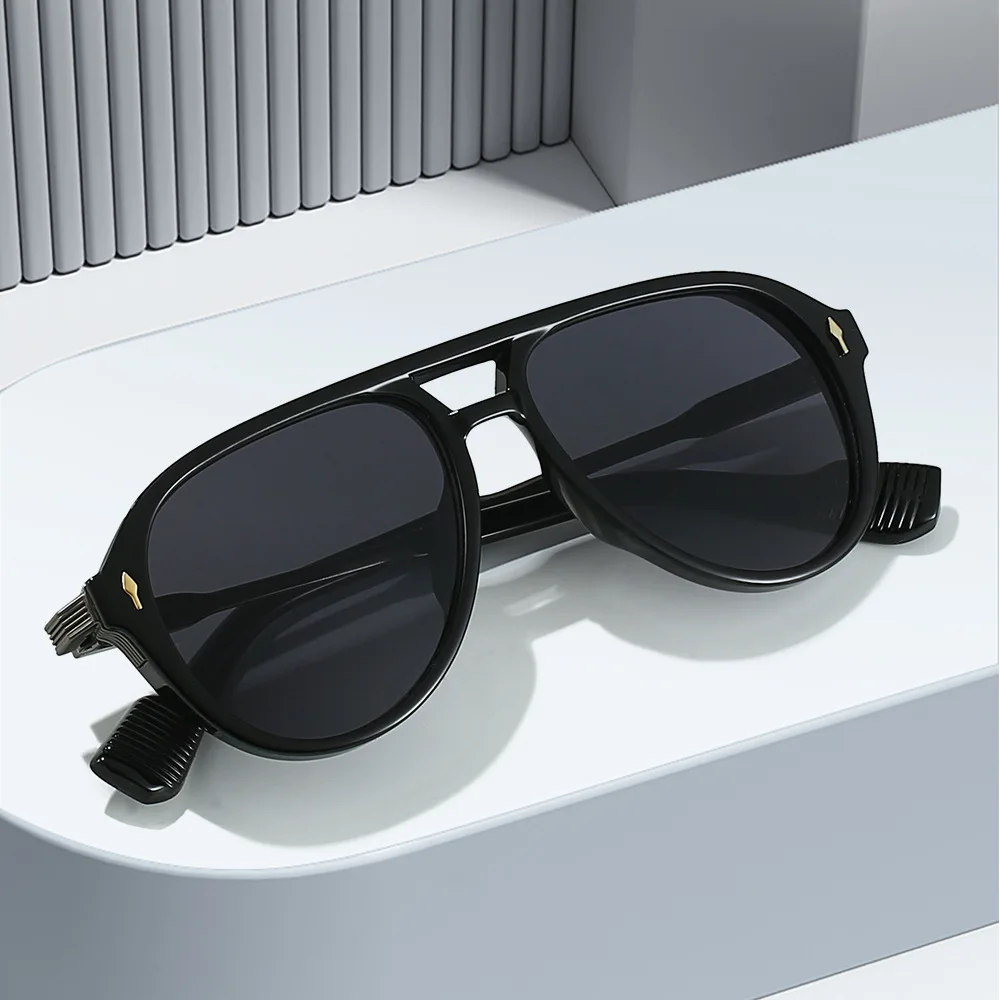 Gafas de sol de piloto de diseñador de lujo Vintage para mujer y hombre, gafas de sol ovaladas a la moda UV400, gafas de sol para conducir y viajar, gafas de sol para mujer