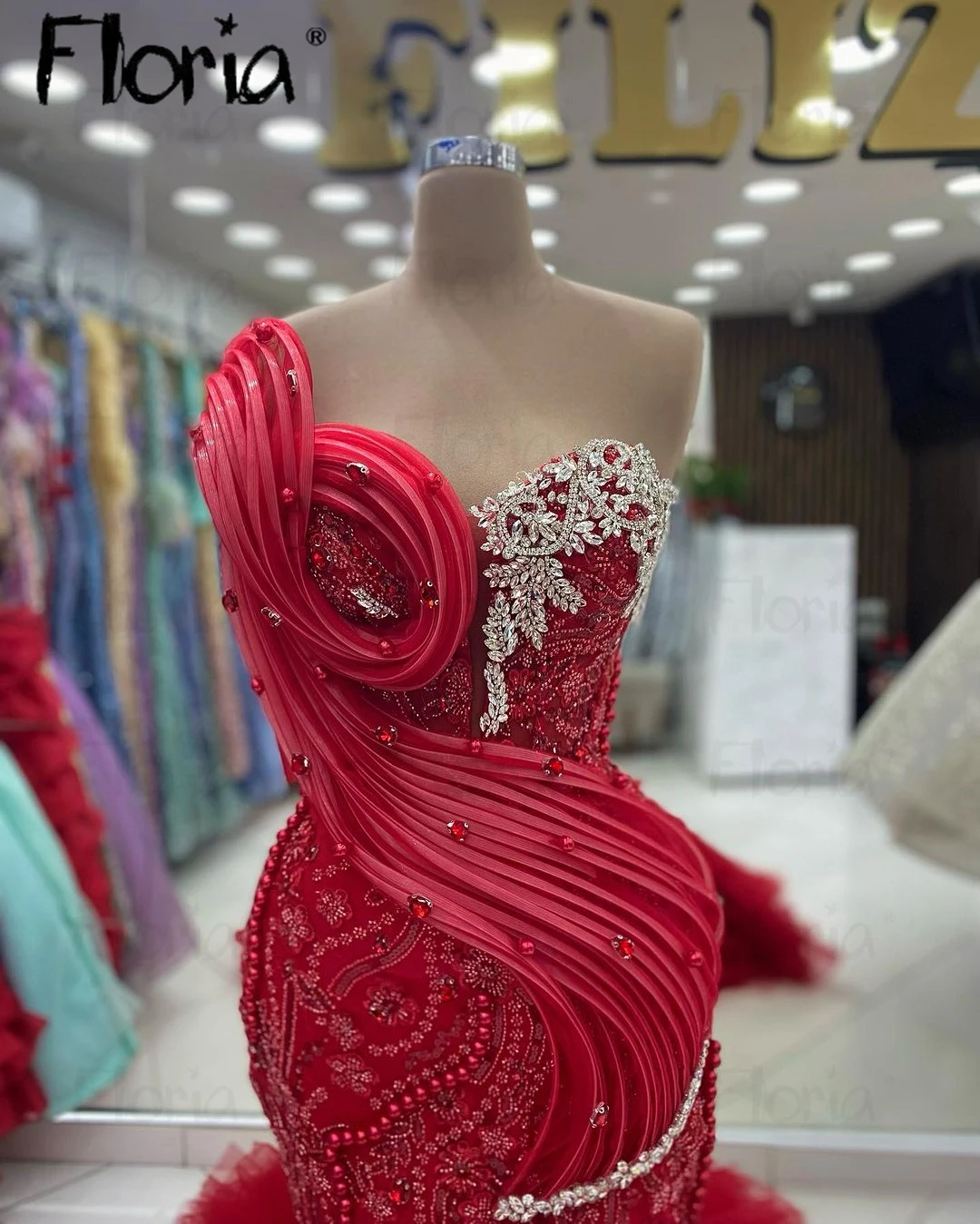 Dubai Red Tiered Ruffles Tulle Evening Dress Crystals Ruched Prom Dresses Saudi Arabic Women Formal Wedding Party Dresses 2024