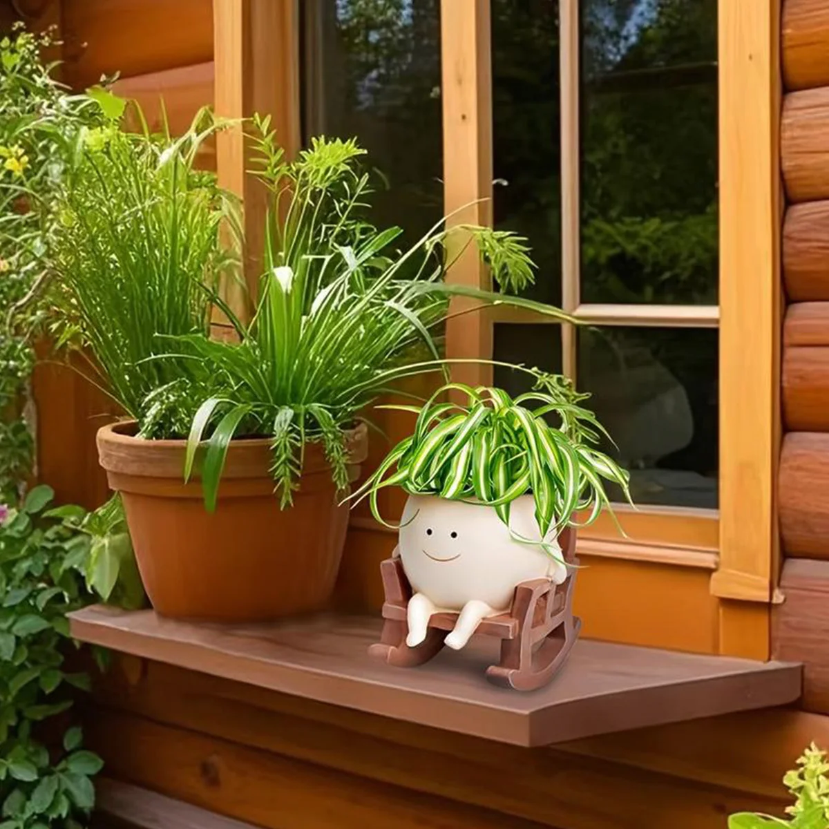 1Pc Resin Decorative Flower Pot, a Decorative Flower Pot with a Cute Smiling Face, Suitable for Growing Succulents or Spider Plants, Can Be Used Both Indoors and Outdoors, Perfect for Placing on Windowsills, Desks, Bookshelves, or Garden Corners, Also Makes a Creative Gift for Thanksgiving, Mother's Day, or Birthdays, to Give to Friends Who Love Plants.