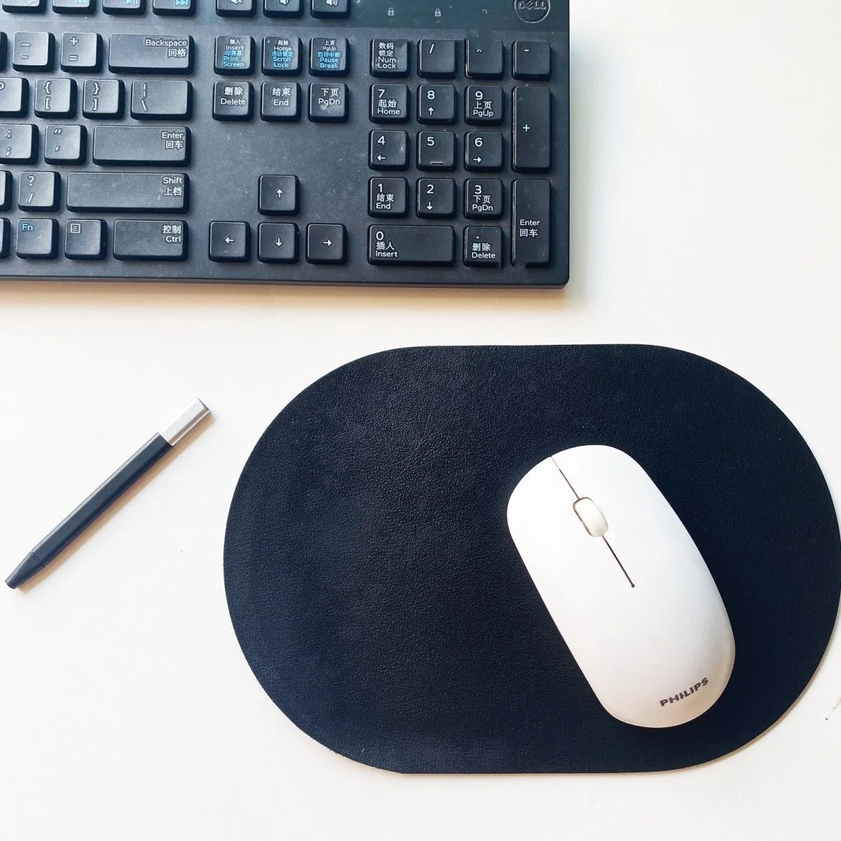 Oval small Mouse Pad Single-sided Solid Color Universal Non-slip Pad Mouse Pad Suitable for Laptop Office Leather Gaming Mouse P