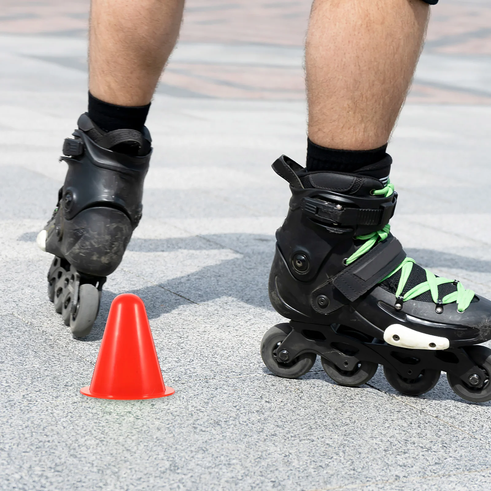 

20Pcs Colorful Roller Skating Cones Training Markers Mini Plastic Agility Road Obstacles Sports Toys