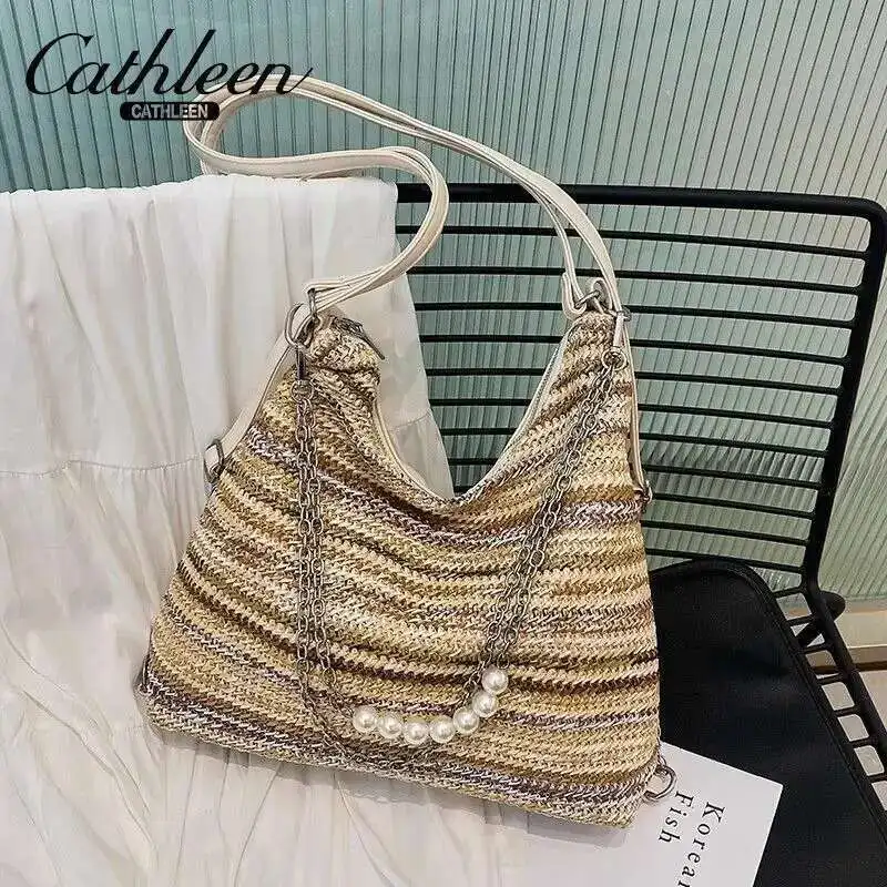 Versatile Bag Casual Bag One Shoulder Grass Weaving Lightweight And Fashionable Large Capacity Contrast Color Straw Braid Bag
