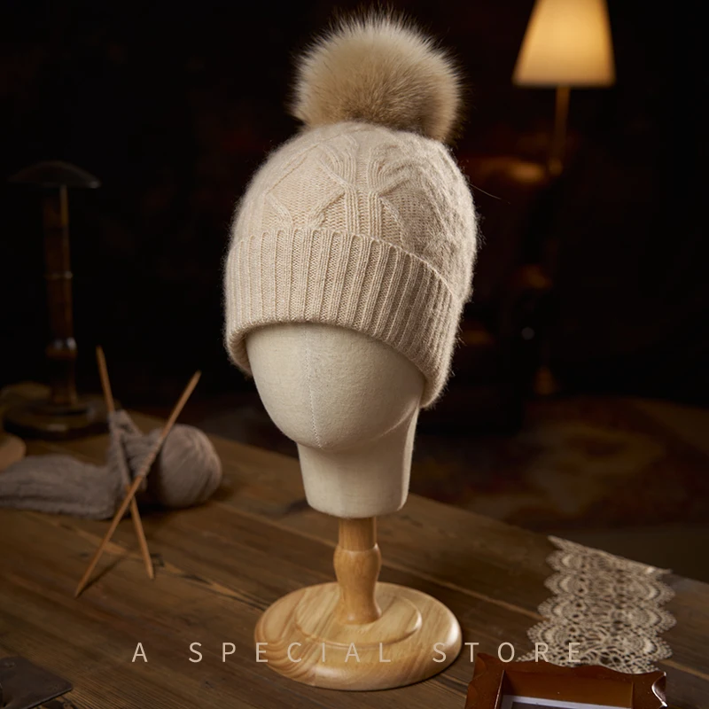 2024 Winter High Quality Women's Cashmere Knitted Hairball Hat Winter Outdoor Warm Hat Cashmere Hat