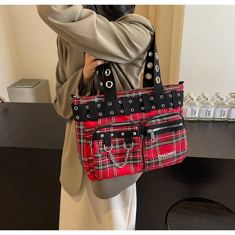 PU CHAINS Zipper Shoulder Bag Buckle Decorative Casual Women's Bags on Sale 2026 New Plaid Locomotive Style Women's Handbags