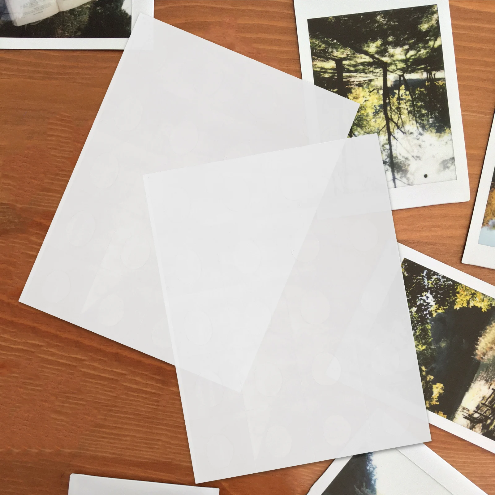 

50 Sheets Balloon Fixing Glue Clear Double Sided Dot Stickers Removable Adhesive Round Tape for Crafts Decor Envelopes Photos