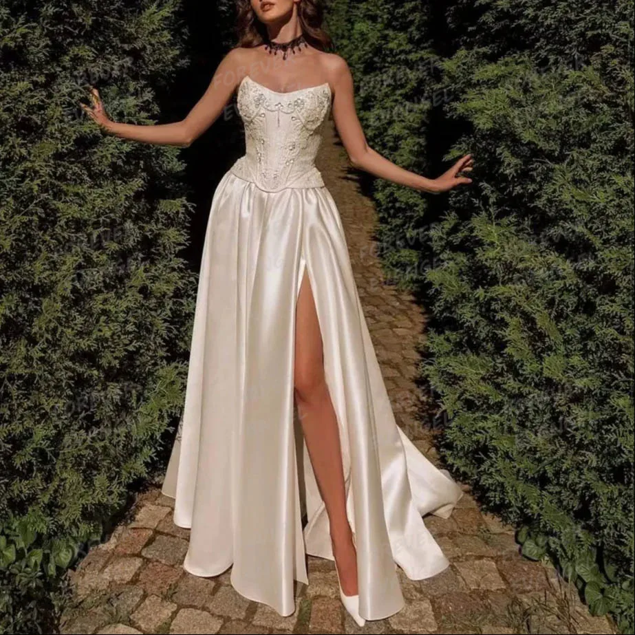 

Luxury Lace Wedding Dresses A Line Woman's Appliques Satin Bride Gowns Side Split Princess Boat Neck Customized Vestido De Novia