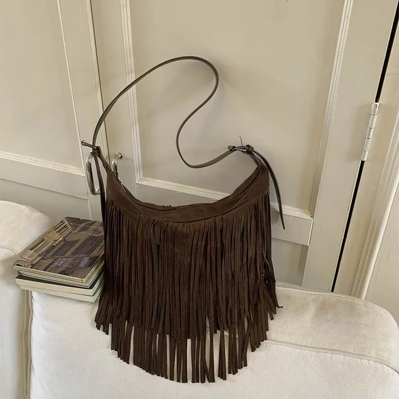 

Женская сумка через плечо с кисточками, трансграничная пригородная сумка, новинка 2025, средний размер, полиэстер, застежка-молния