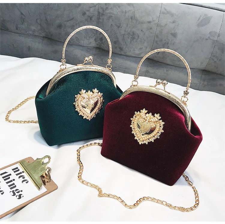 Evening Clutch Bag Women Bag Shiny Handbag Heart Shape Metal Clutches Bag Fashion Chain Shoulder Crossbody Bag Luxury Lady Purse