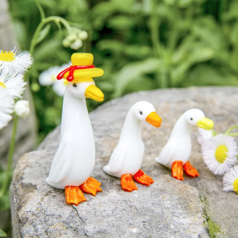 Creative Japanese-style Mini Yellow-billed Duck Glass Handicrafts, Cute Animal Ornaments, Office Stress-relieving Decoration