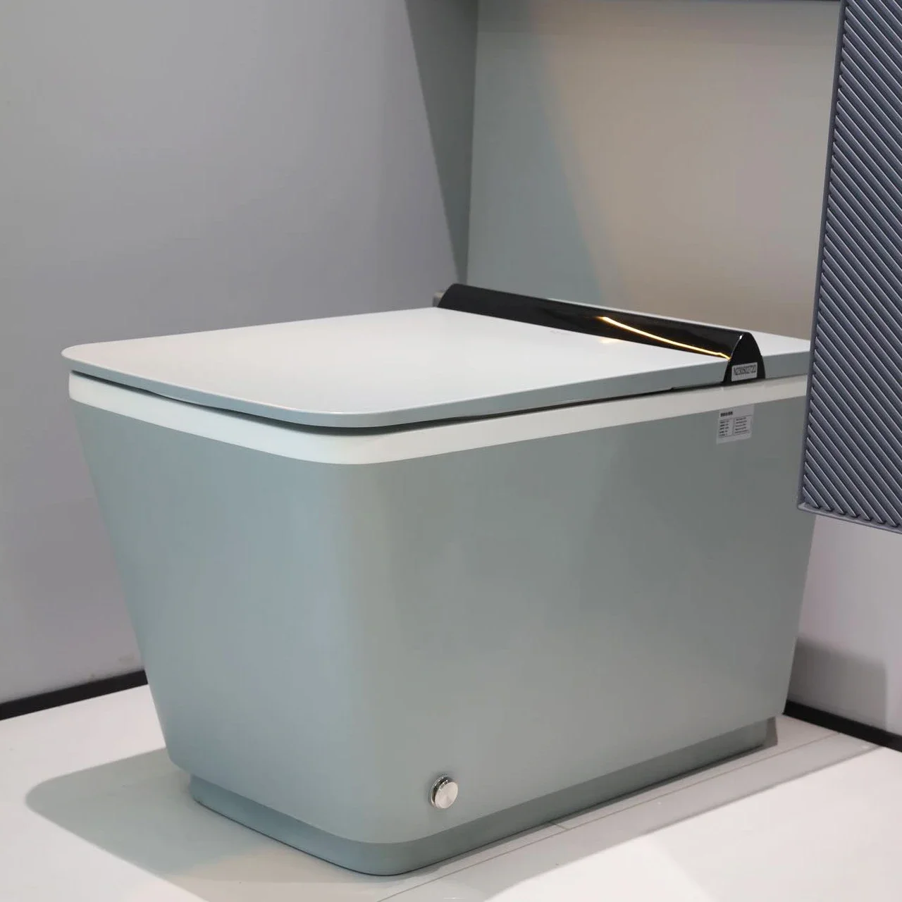 

-Новый дизайн, керамический цельный электрический туалет для ванной комнаты, интеллектуальный комод, автоматический унитаз, квадратный умный унитаз с P-ловушкой