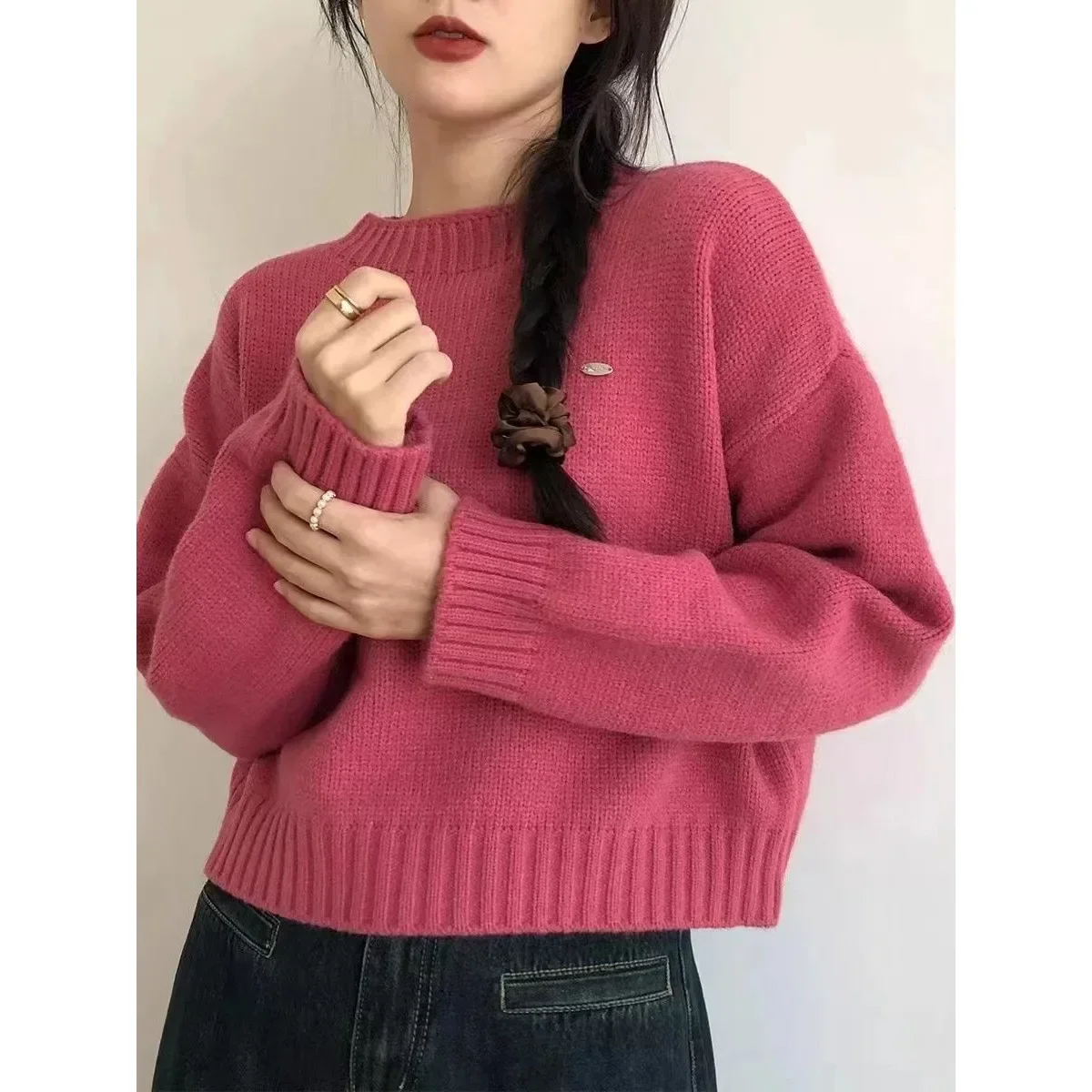 

Loose Women's Round Neck Short Sweater Autumn Winter New Style Fashionable Knitted Top Outerwear Lazy Style Trendy Crew Neck