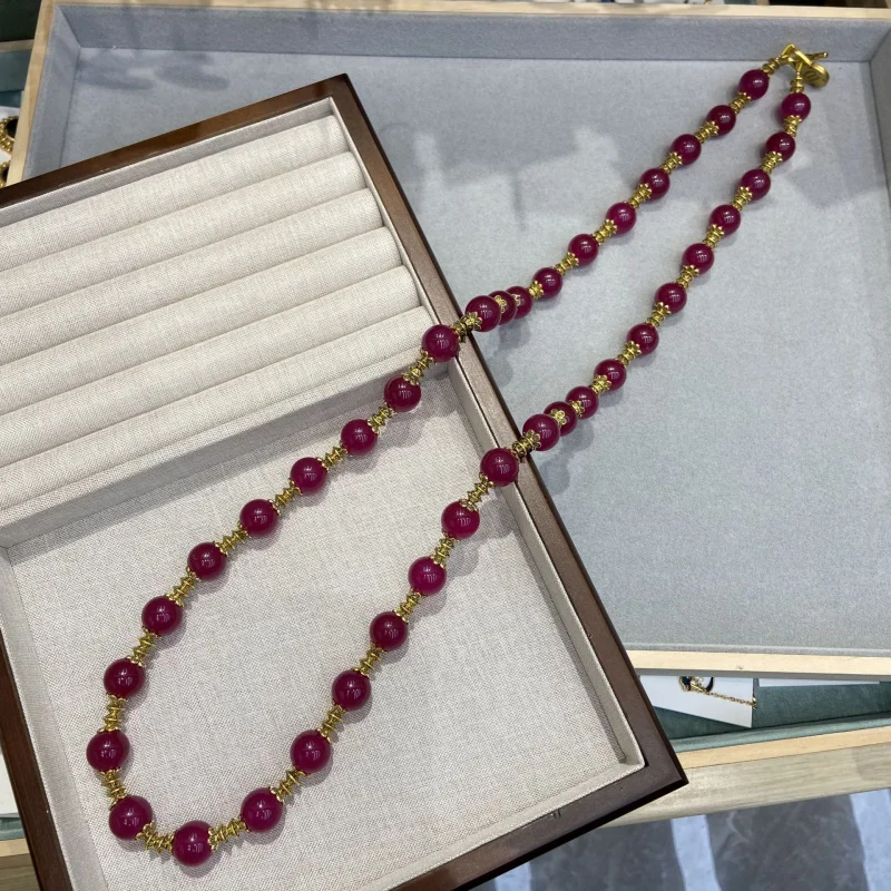 

Новое модное многослойное длинное ожерелье с бусинами из красного агата в ретро-стиле