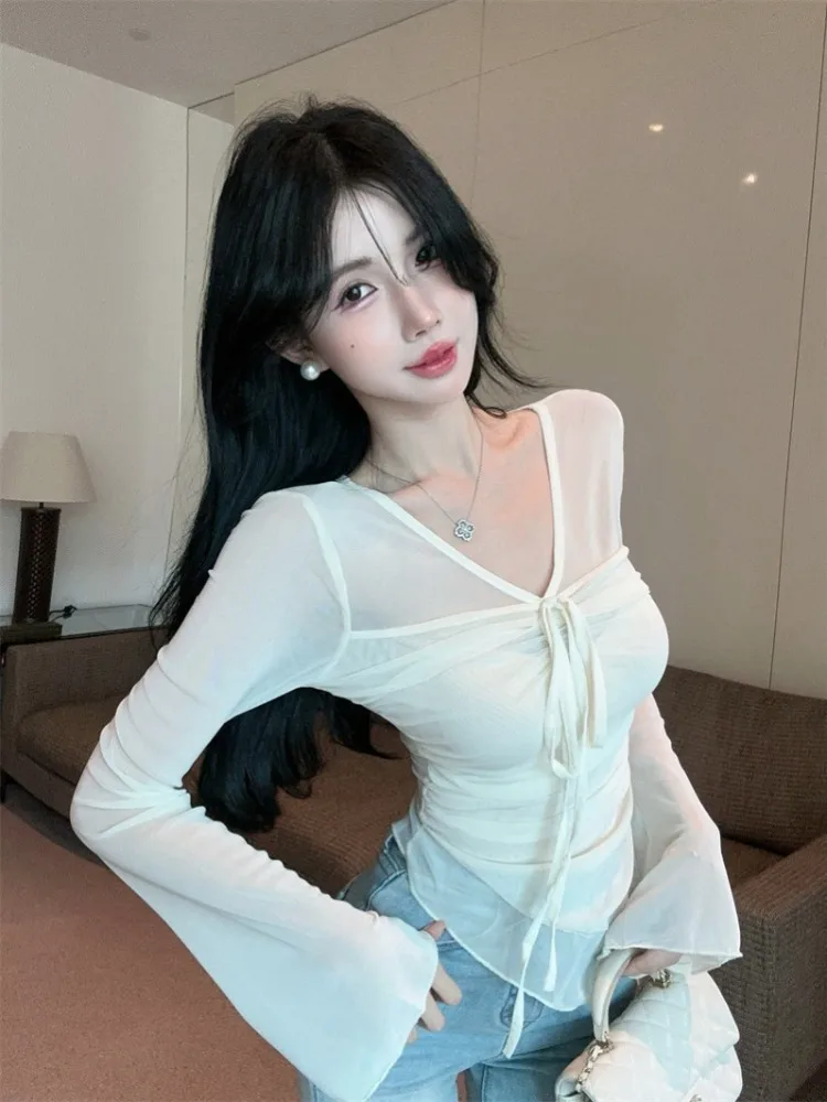 

Pure Desire Lace up Mesh Pleated Slimming Top Women Early Autumn Design Thin Sexy T Shirt Trendy Short V Neck Color