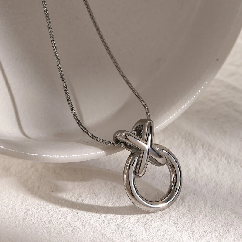 XO Integrierte Geometrische Anhänger Edelstahl Männer Frauen Licht Luxus Mode OL Halsketten Charme Schmuck Geburtstag Geschenk – Detail 5