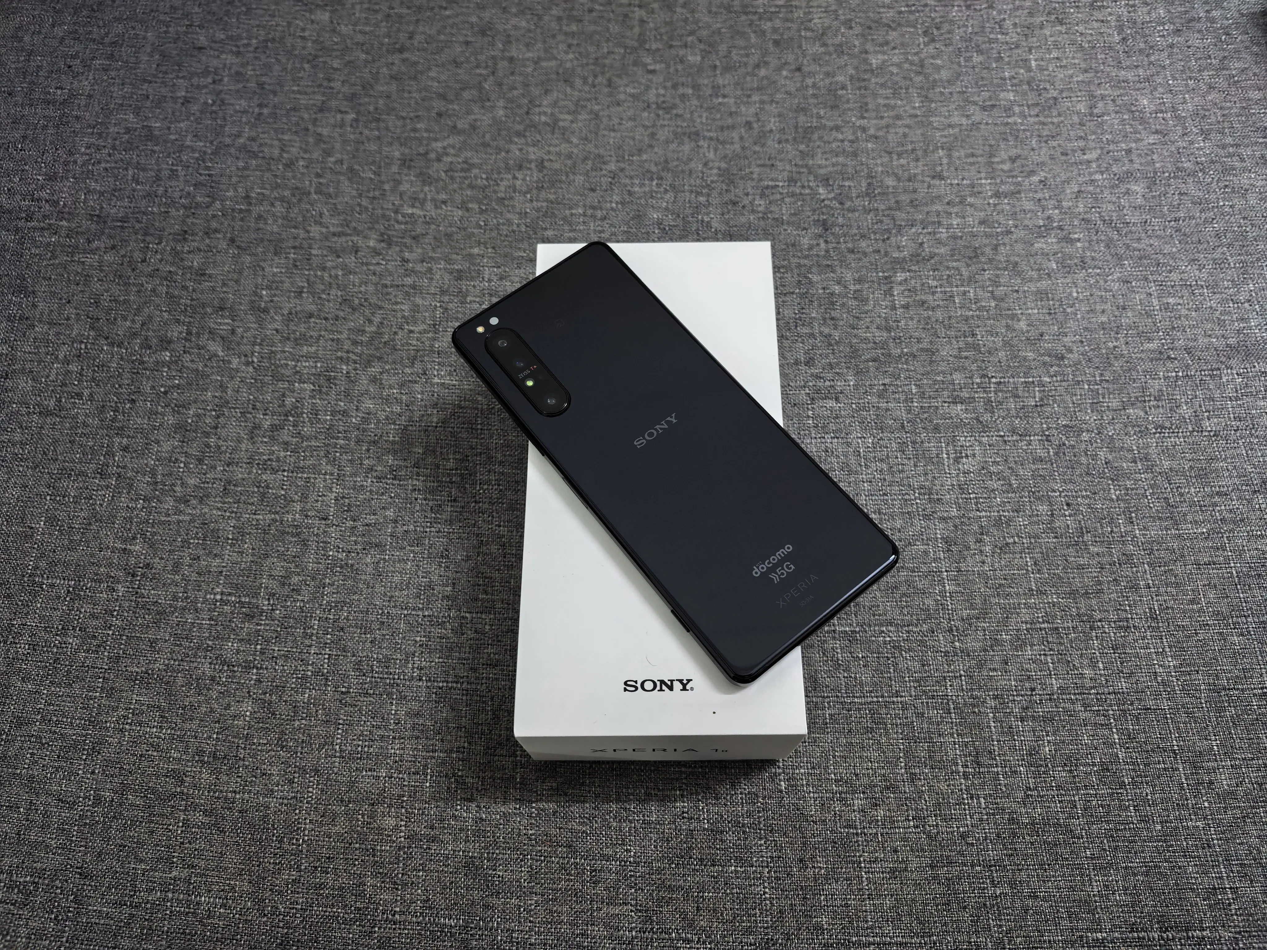 Sony Xperia 1 II 1ii 5G Japan version 6.5