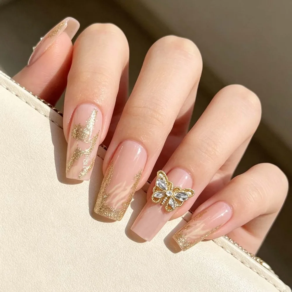 24 Uñas Postizas de Ataúd con Brillo Dorado de Lujo, Uñas Falsas de Mármol con Pedrería, Mariposa Brillante, Uñas de Bailarina