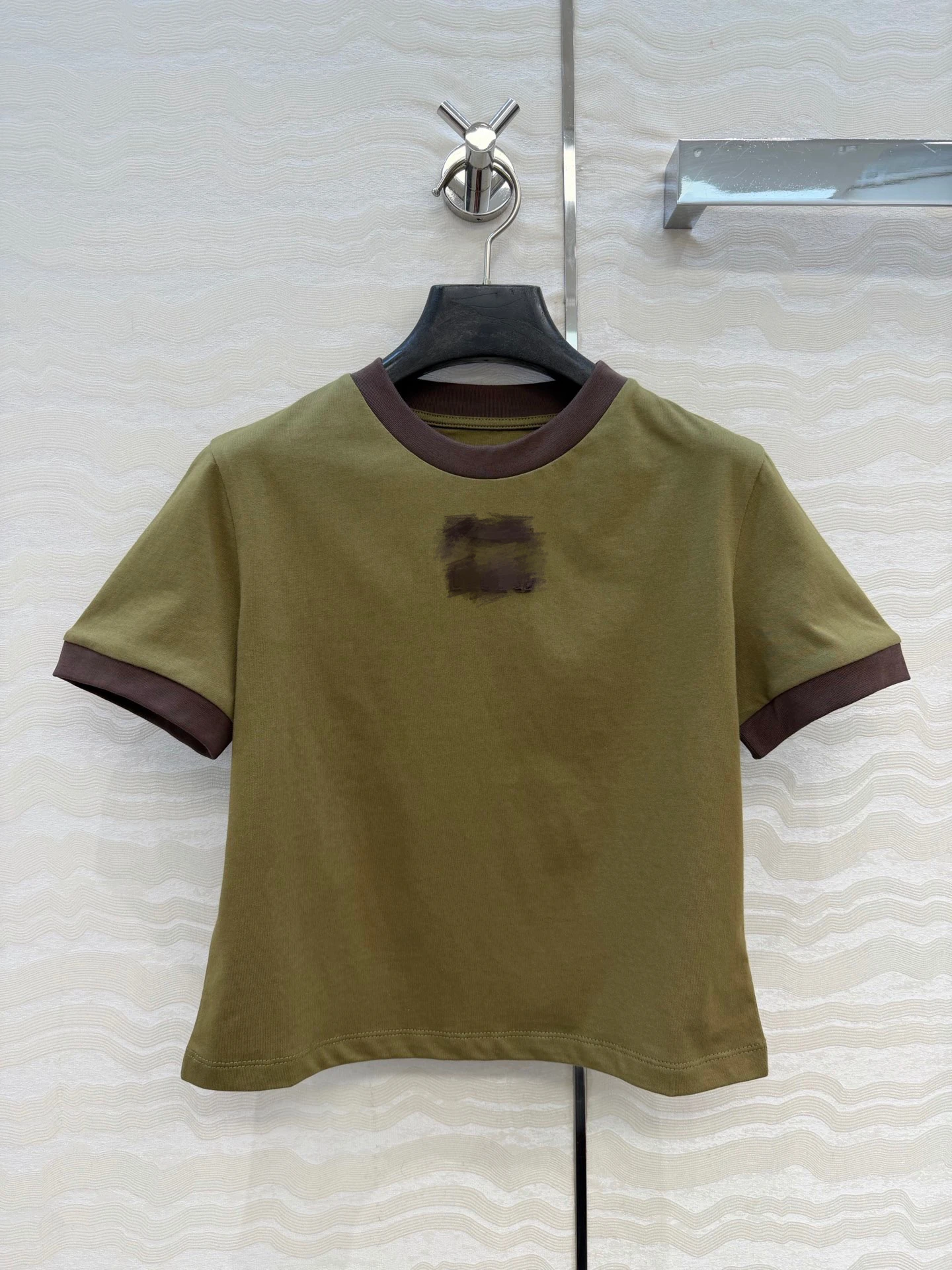 

Ретро-футболка с контрастными цветами и вышивкой букв, короткий рукав, круглый вырез, женская, модная, повседневная, базовая, из хлопка.