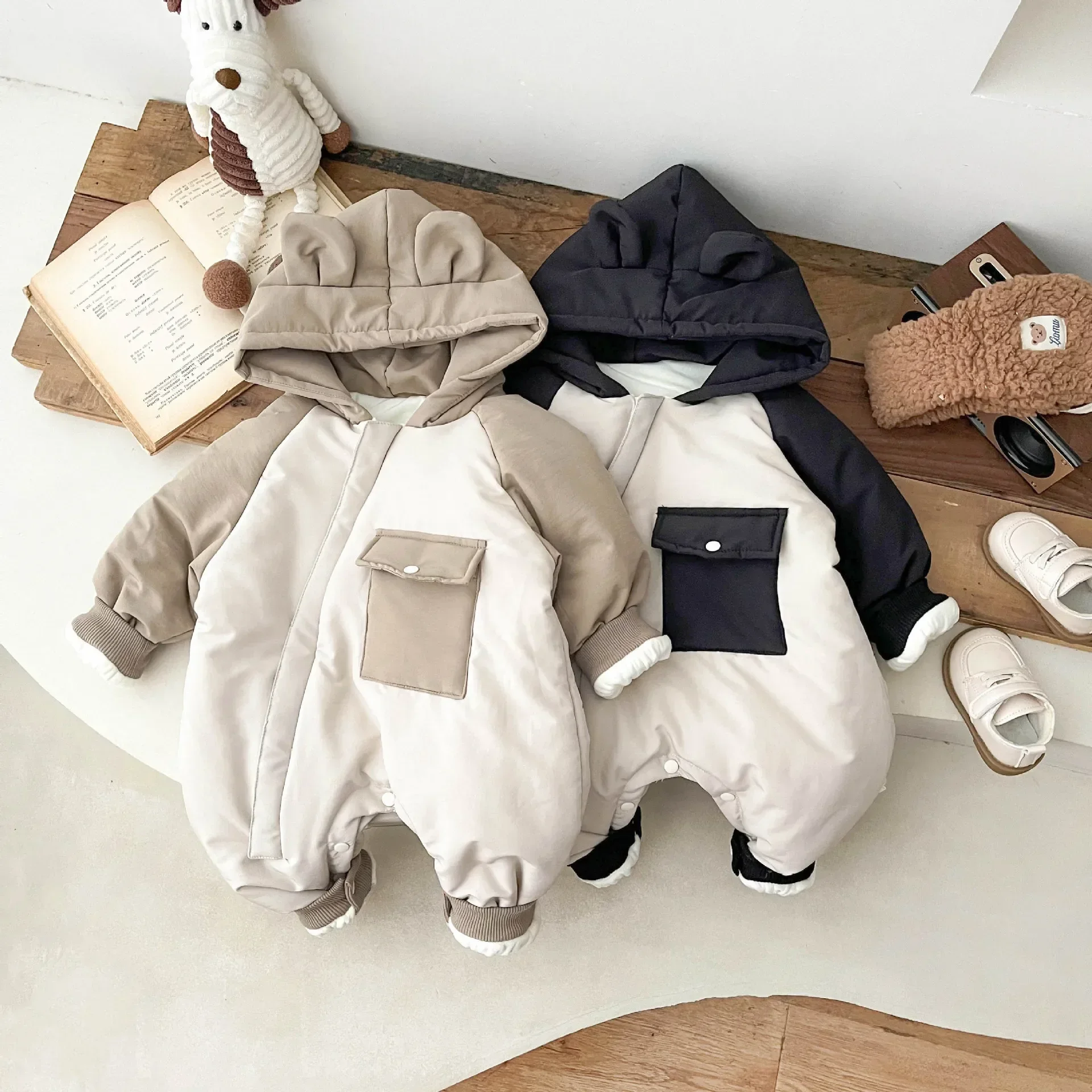 

Autumn Winter Newborn Baby Plus Velvet Warm Cardigan Hooded Romper Boy Infant Fashion Thicken Jumpsuit Kid Girl Casual One-piece