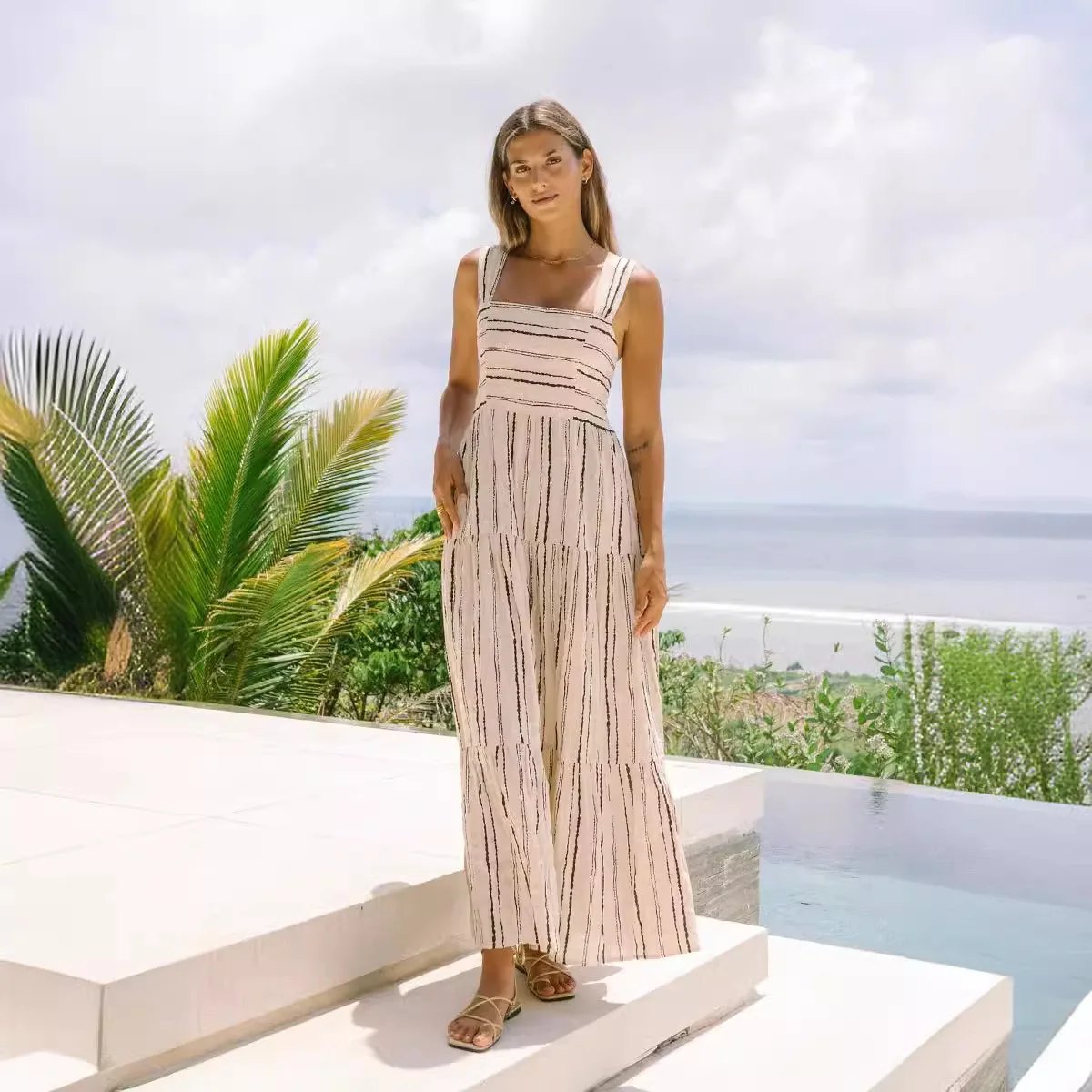 Robe d'été rayée à col à un mot, style vacances européennes et américaines, nouvelle collection 88116