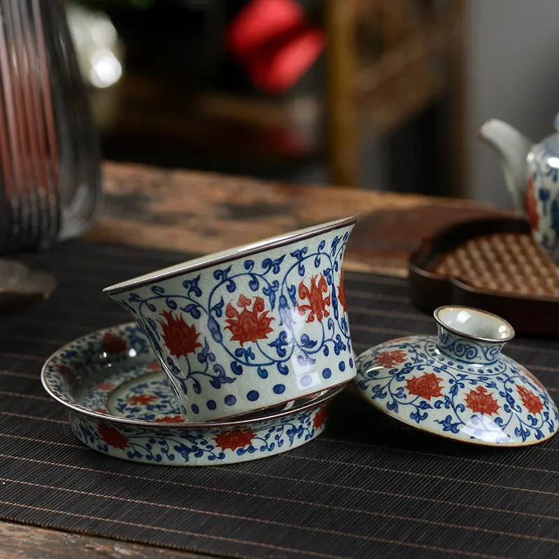 High-End Jingdezhen Clay Blue and White Glazed Red Interlock Branch Gaiwan Non-Scald Tea Brewing Bowl Household Ceramic Cup