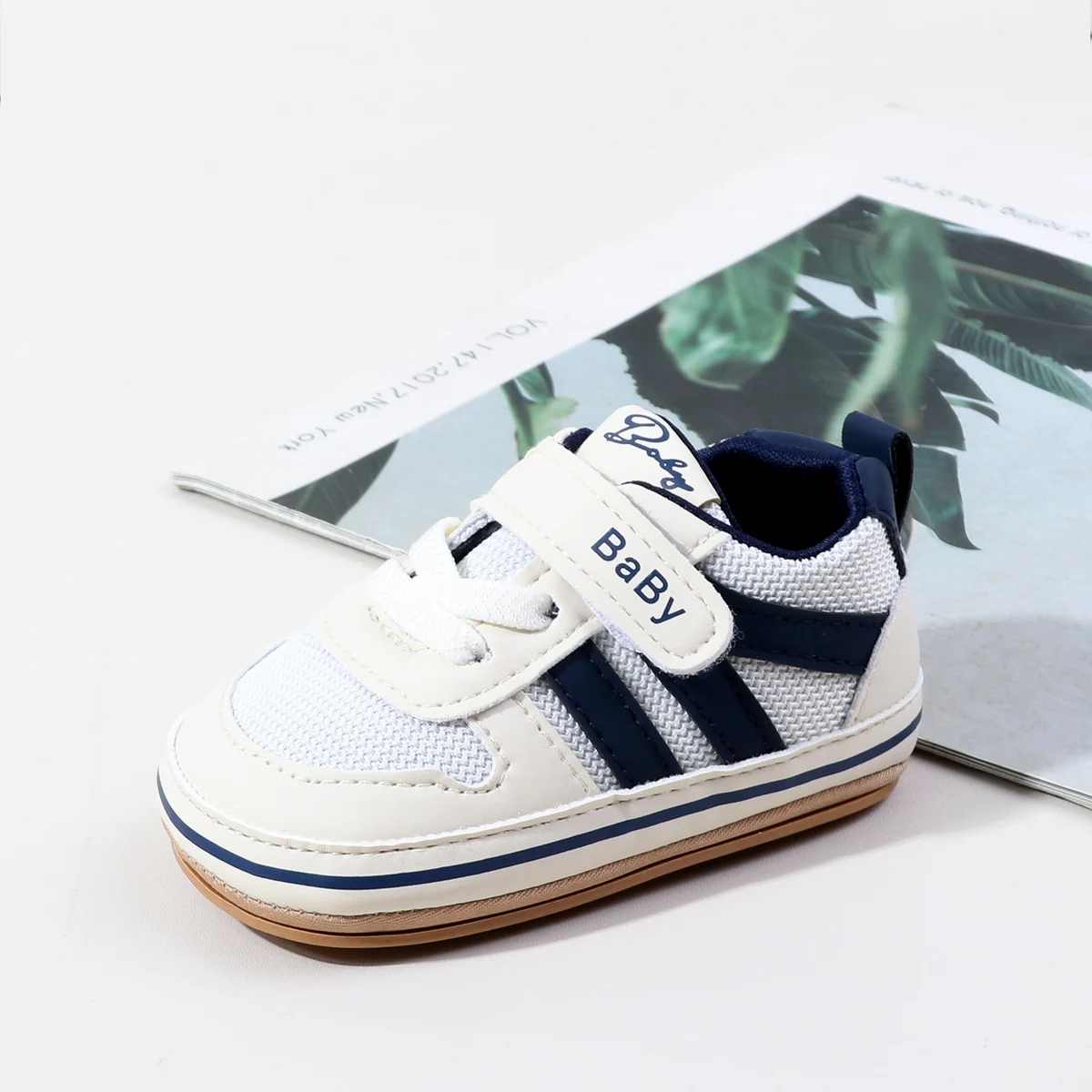 Hot Selling Baby Boys And Girls First Walking Indoor Toddler Shoes For Spring And Autumn Baby Unisex High Quality Sneaker