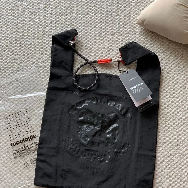 

Лучшая трендовая сумка унисекс на шнурке | Простой и модный мультяшный дизайн для мужчин и женщин