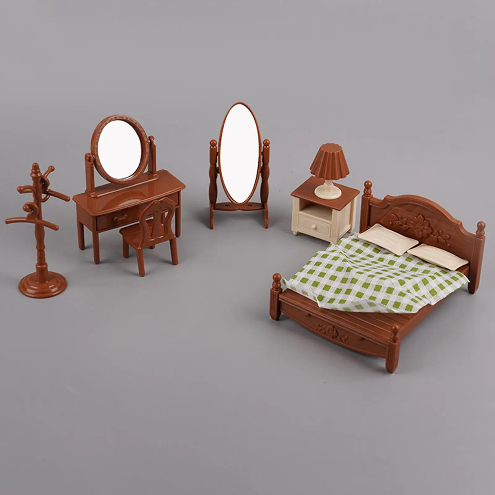 Dollhouse Bedroom Set Mini Clothes Hangers Mini Full Length Mirror Kids Pretend