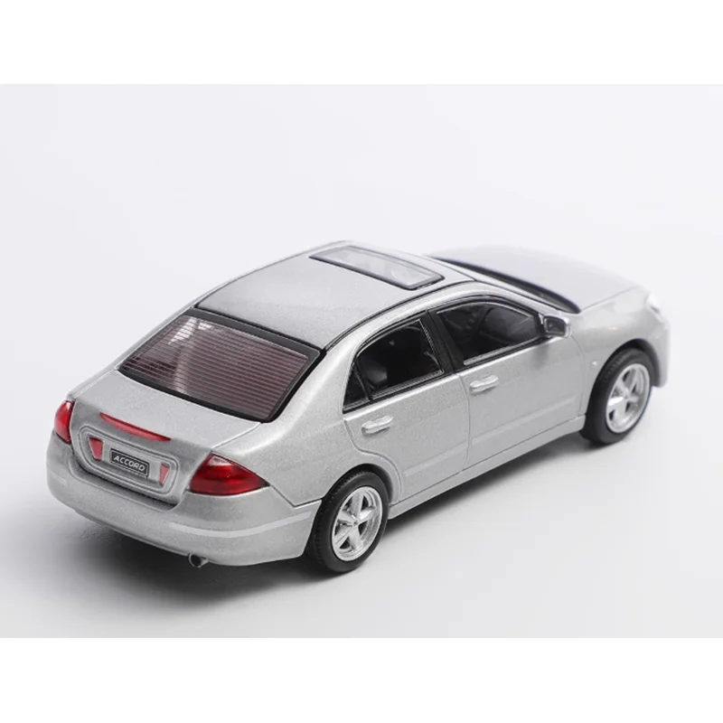 DCT Diecast 1/64 Scale Accord 7th Generation Alloy Car Model Collectible Decorative Ornament Toy