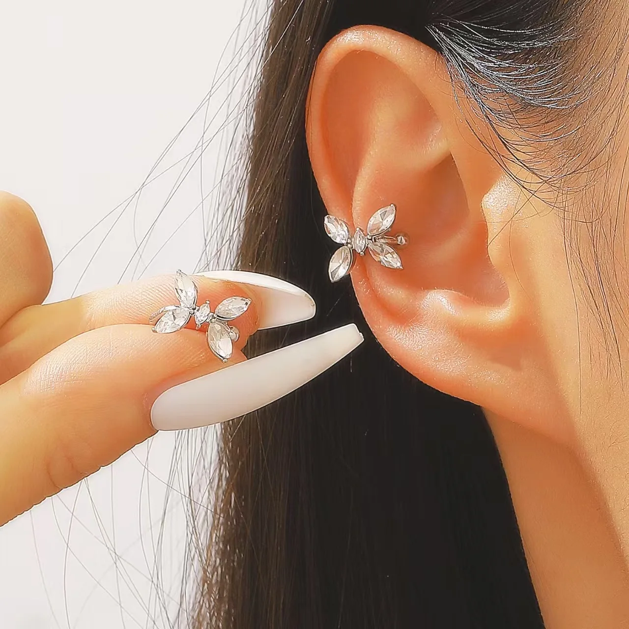 Korean Cute Zircon Butterfly Ear Clip Earrings For Women 2026 Trending Jewelry Ear Cuffs Without Hole Fake Piercing Earrings O74