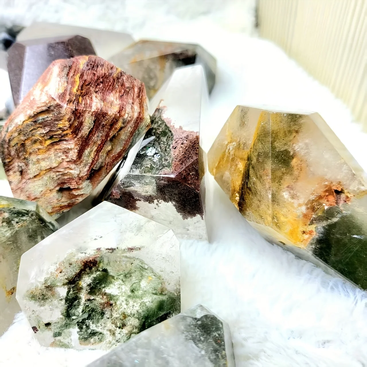 Natural Assorted Garden Crystal Phantom Quartz Soothing Crystal Decorative for Home Office or Bedroom Decor Geological Gifts view 4