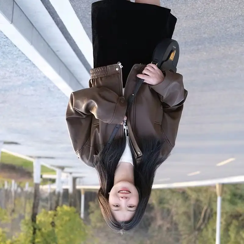 البني سترة جلدية صغيرة المرأة ربيع الخريف قصيرة عادية سحاب أكمام طويلة بولي معطف معطف جلد الإناث دراجة نارية سترة واقية