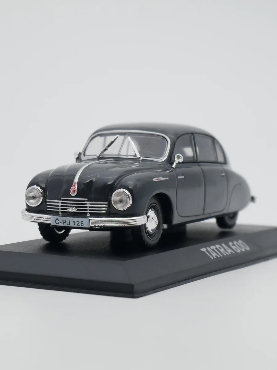 Ixo 1:43 Ist Tatra 600 Diecas Car Metal Toy Model