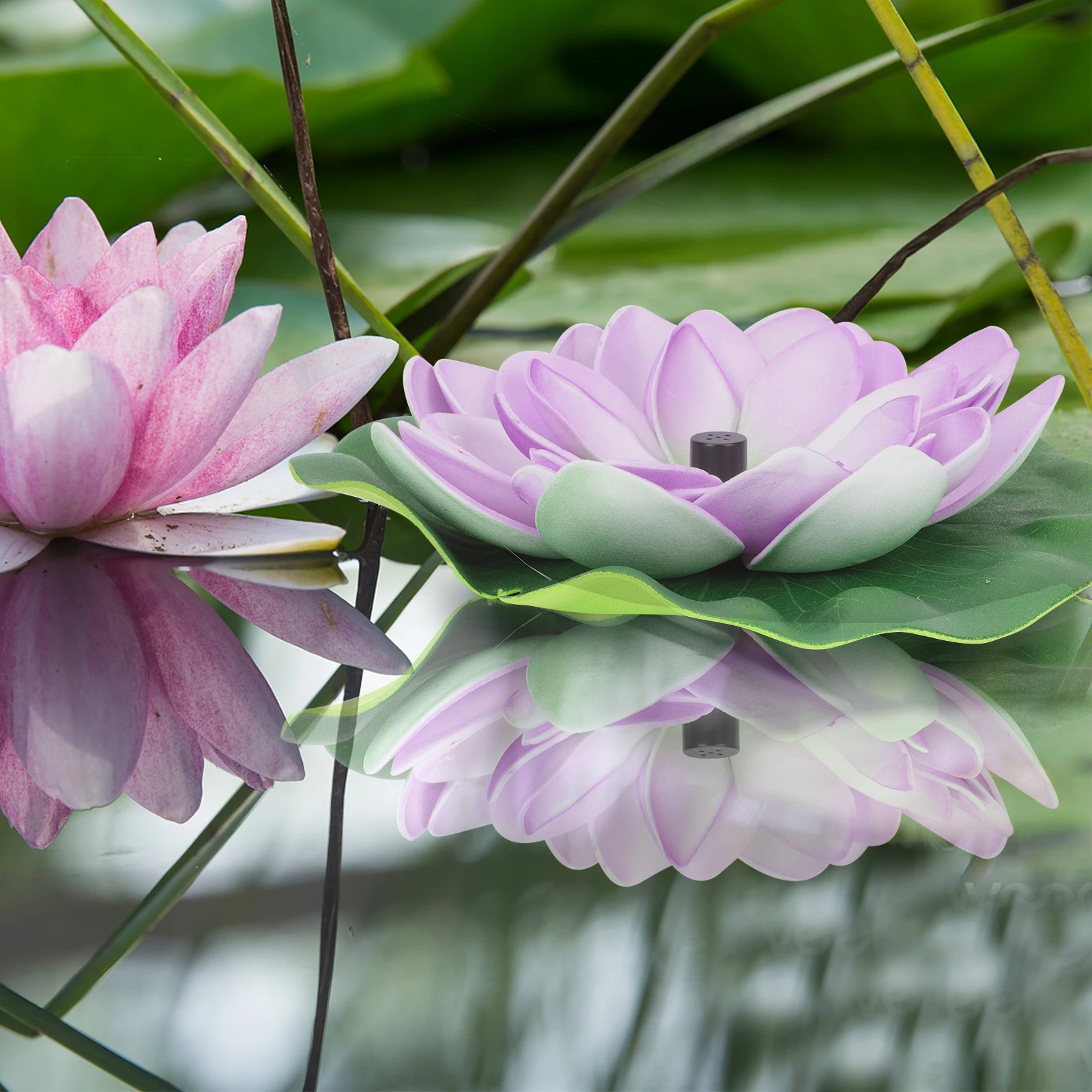 

Solar Lotus Fountain ABS Material Small Water Pond Garden Decor Floating Pool Fountain Outdoor Landscape Ornament Solar Powered