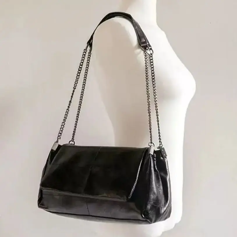 

2025 PU Leather Soft Handbag Large Capacity Women Solid Color Tote Bag Adjustable Strap Commuting Bag Chain Strap Messenger Bag