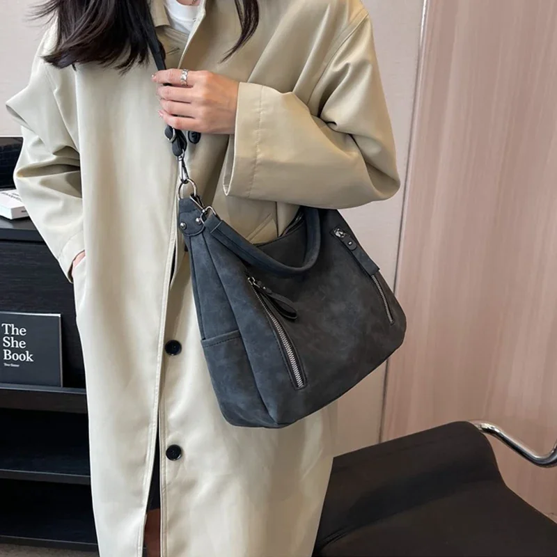 Women Crossbody Bag Luxury Designer Oblique Cross Single Shoulder bag Large Capacity Handbags Retro Matte PU Leather Hobos purse