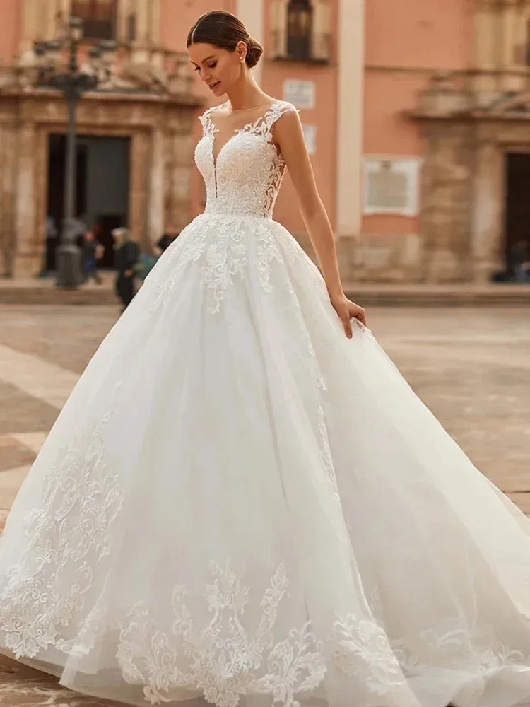 Customized Elegant Sweetheart Appliques Wedding Dresses Backless Cut-out Bride Gown Ball Gown Vestidos De Novia