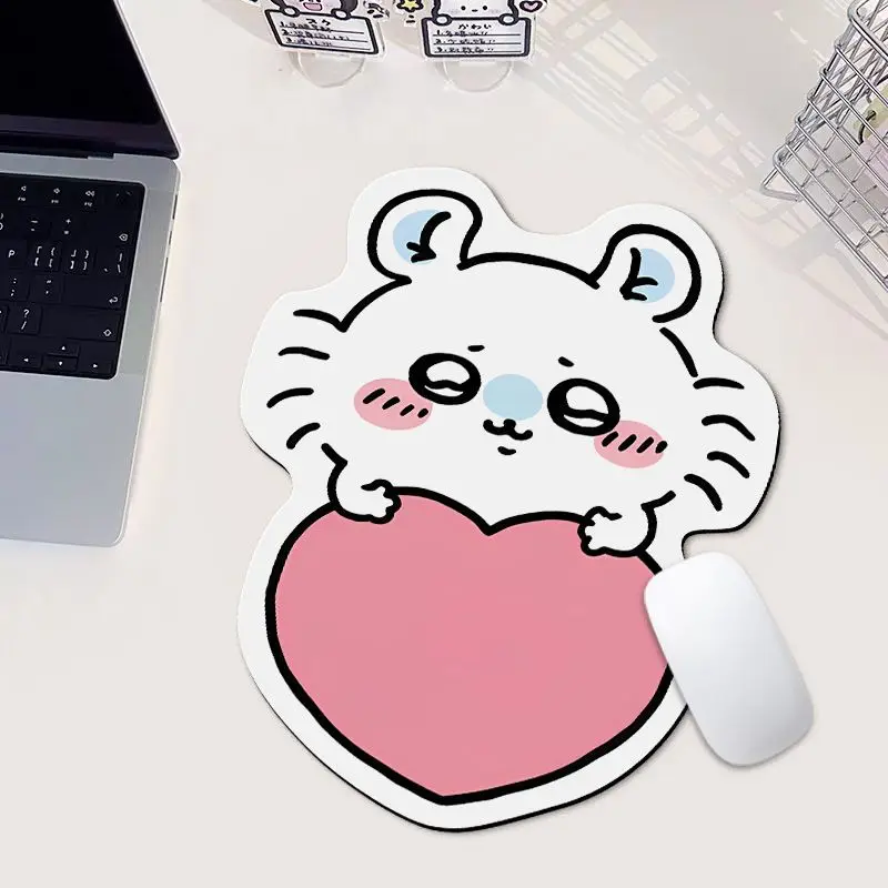 Chiikawa Mouse Pad Absorbent Non-Slip Computer Mouse Mat Gaming Office Mousepad for Laptop PC Home Office Decor Desk Accessory