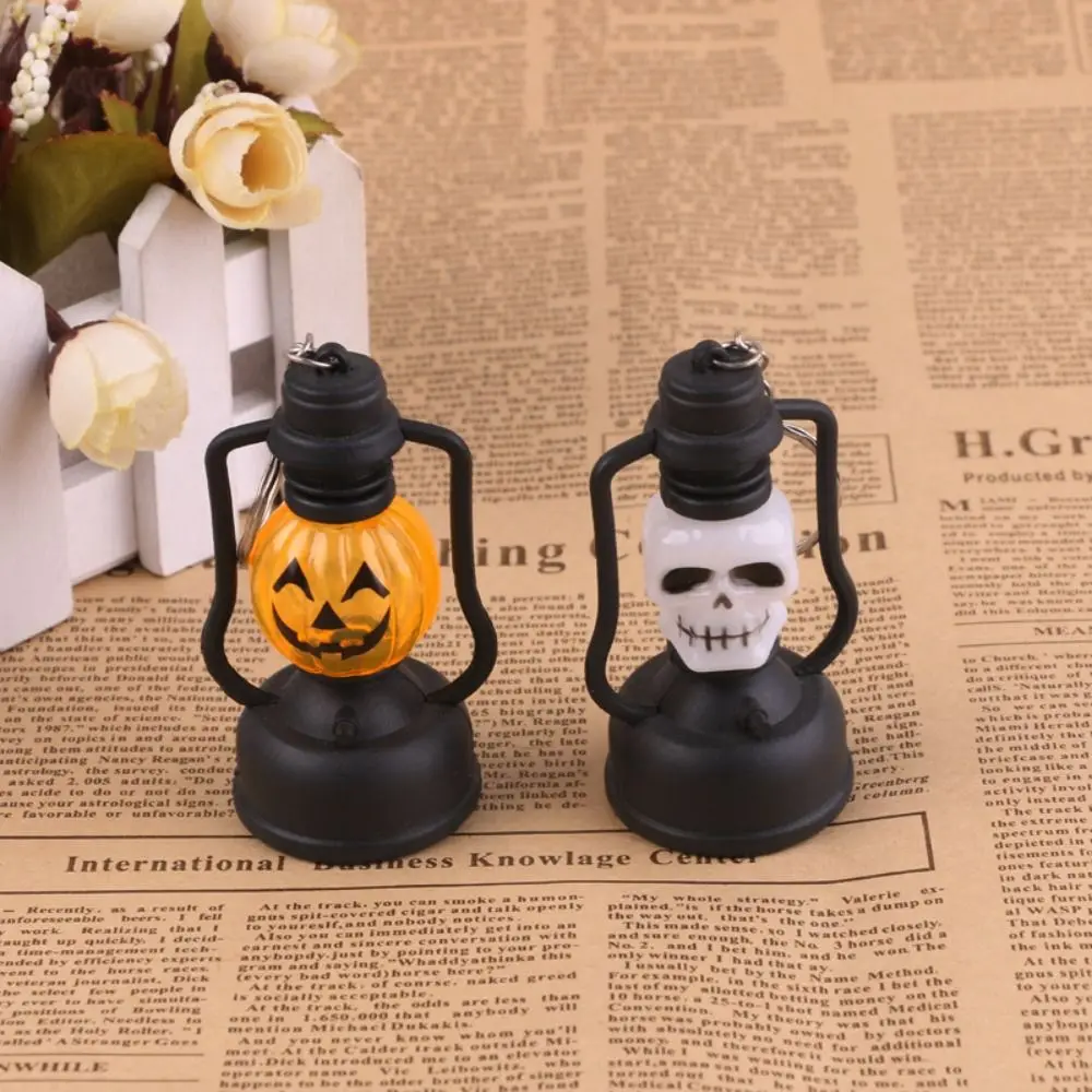 Handheld Pumpkin Candle Light Party Decoration Hanging Plastic Pumpkin Lantern Small Colorful LED Skull Lamp Key Chain