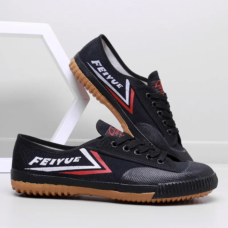 Chaussures d'arts martiaux Tai Chi Kung Fu, Taekwondo Wushu karaté, baskets d'entraînement sportif, chaussures en toile traditionnelles chinoises
