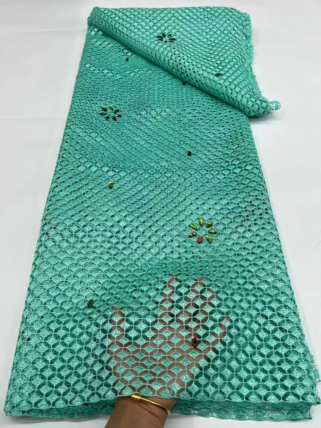 

Новейшая оригинальная африканская гипюрная кружевная ткань высокого качества, нигерийское водорастворимое кружево для пошива женских платьев для выпускного вечера и торжественных мероприятий