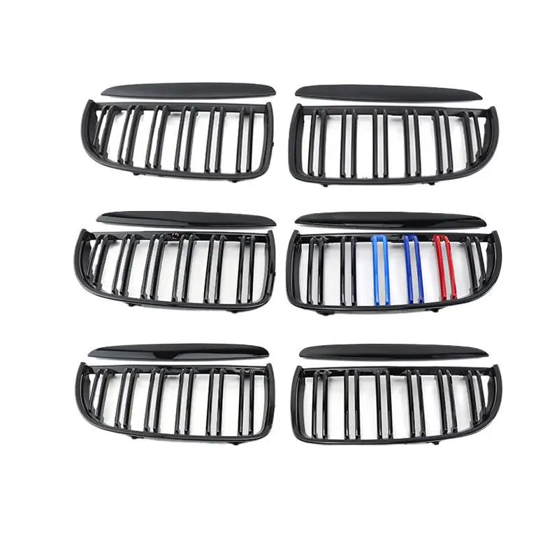 

Подходит для BMW 3 серии E90 2005-2007 годов, модифицированная двухлинейная ярко-черная средняя сетка, трехцветная передняя решетка с углеродным узором в середине