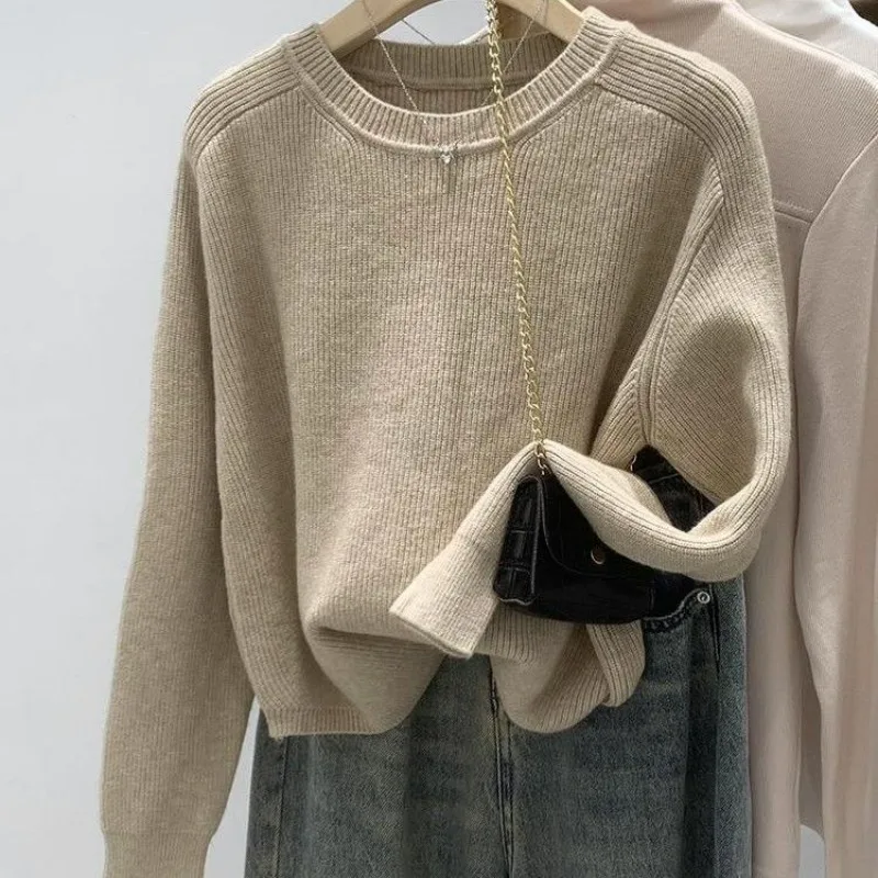 Loose Lazy Style Women's Autumn 2024 New Short Outer Wear Winter Casual Chic Sweater Pullover Crew Neck Niche Top