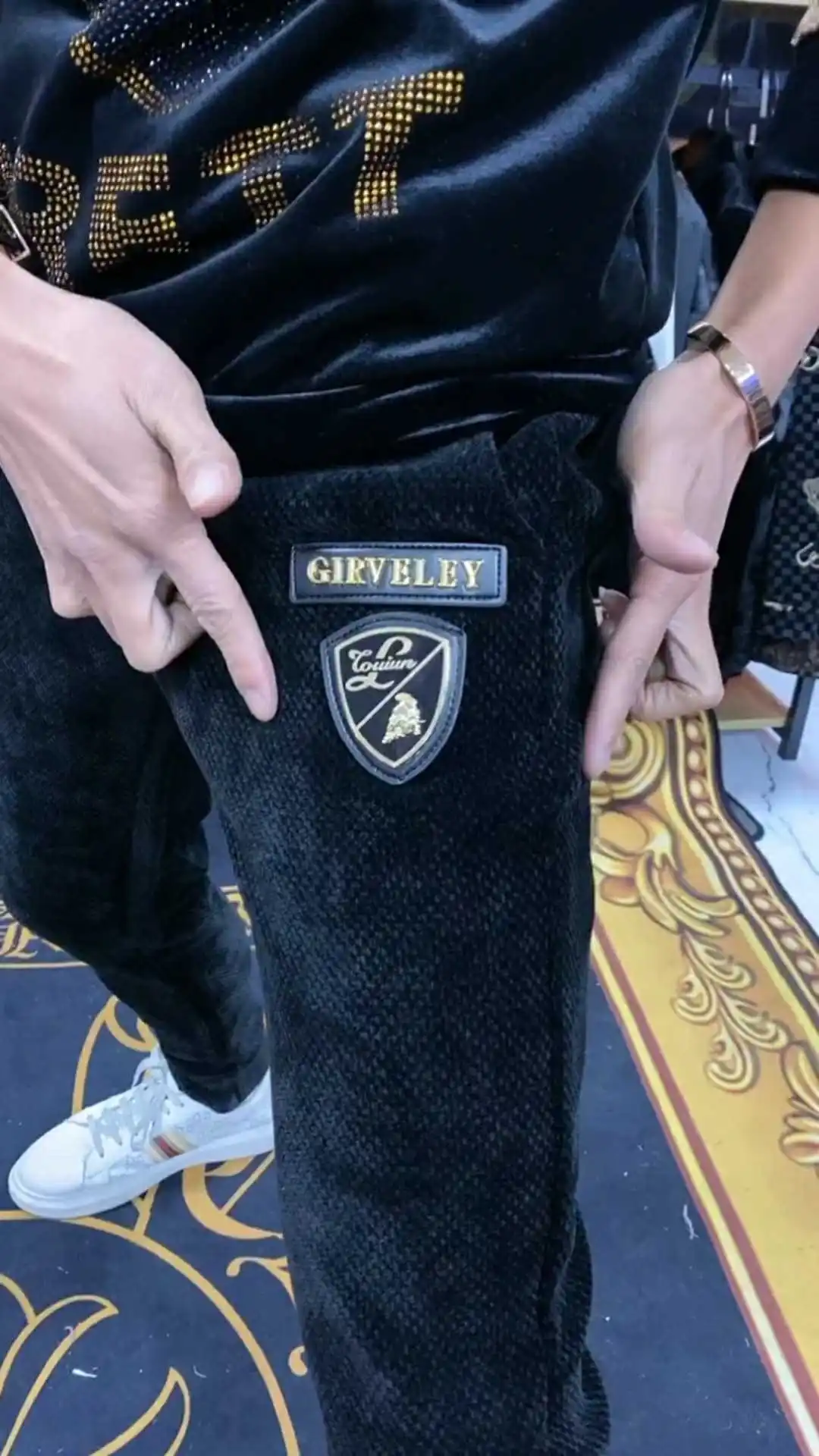 

Модные повседневные спортивные брюки из вельветовой ткани с вышивкой и эластичным поясом, молодежные городские стильные длинные брюки