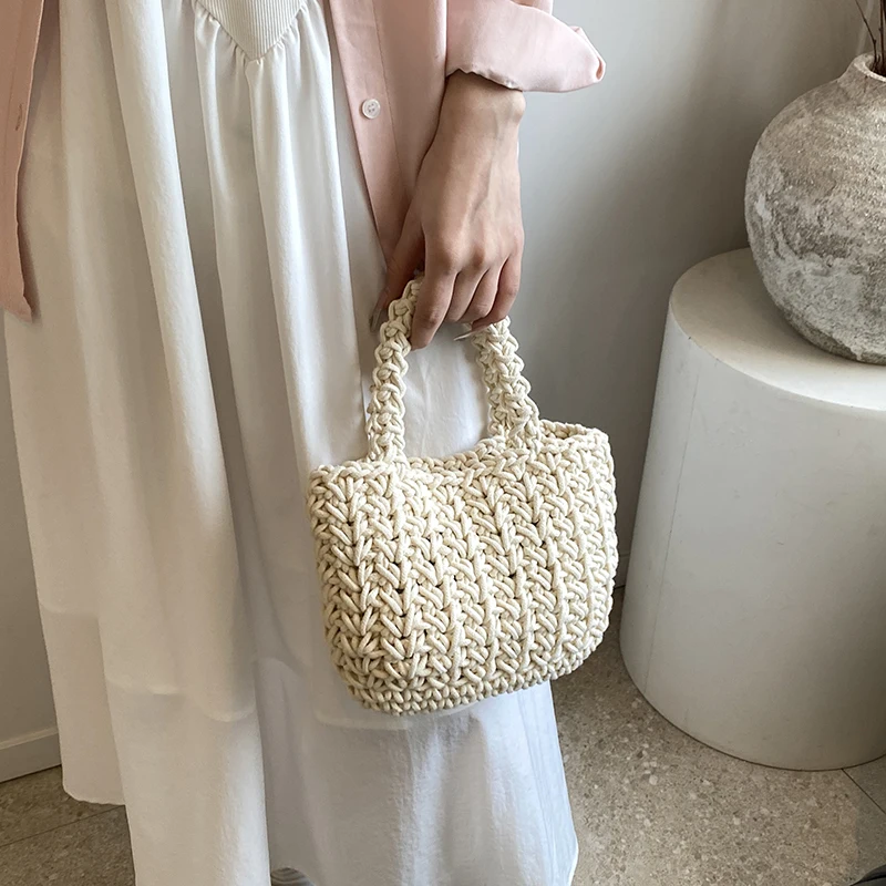 Handmade Woven Women\'s Bag 2024 New Fashion, Leisure and Popular Beach Bag Handbag, Exquisite Grass Woven Bag