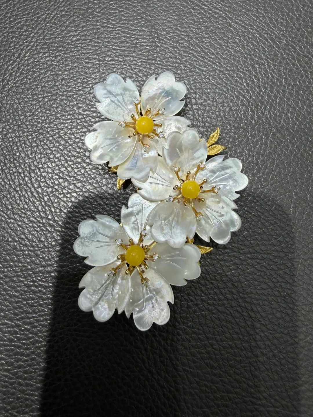 natural sea shell flower brooch copper fashion women jewelry romantic