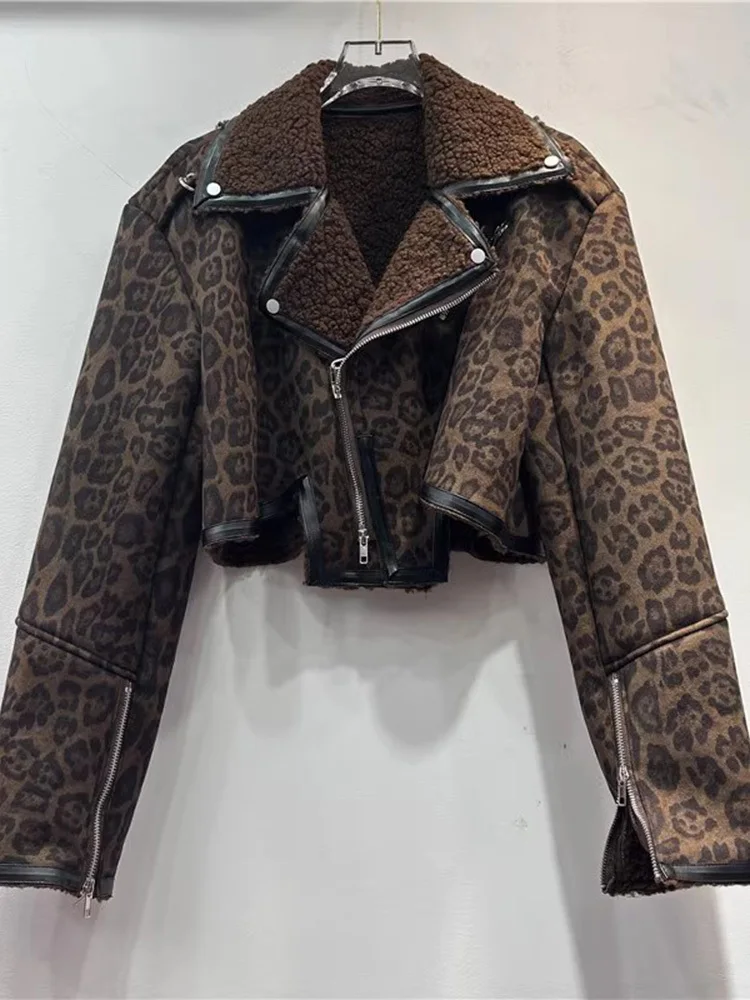 VGH Leopard Printed Women Leather Jacket Lapel Long Sleeve Patchwork Zipper Streetwear Granular Velvet Short Coat Female Winter