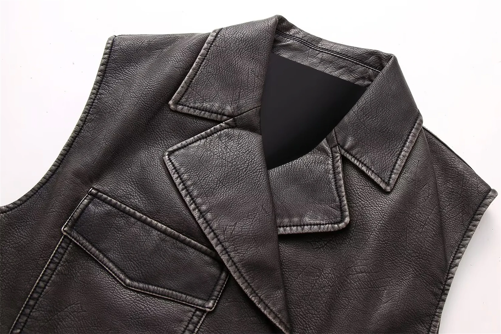 Nueva camiseta interior para mujer, camiseta interior corta de piel sintética, chaleco versátil de moda